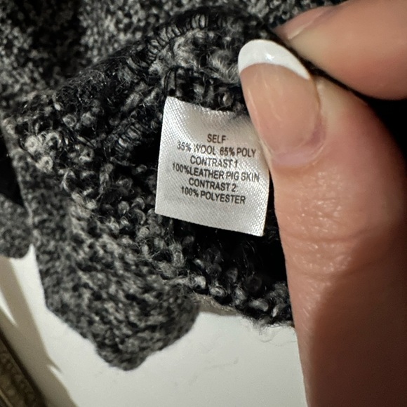 Nasty Gal Black and Gray Contrast Sweater Wool and Pigs Leather - Picture 6 of 6